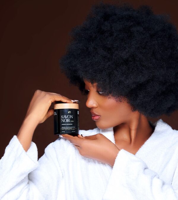 Savon Noir Ébene Revitalisant 5 EN 1